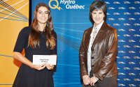 Raphaëlle Villotte reçoit une généreuse bourse de 2000$ dans le cadre du programme de bourses Hydro-Québec de la Fondation de l'athlète d'excellence du Québec (FAEQ)