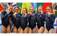 L'équipe de gymnastique artistique féminine remporte l'or aux Jeux du Canada 2015